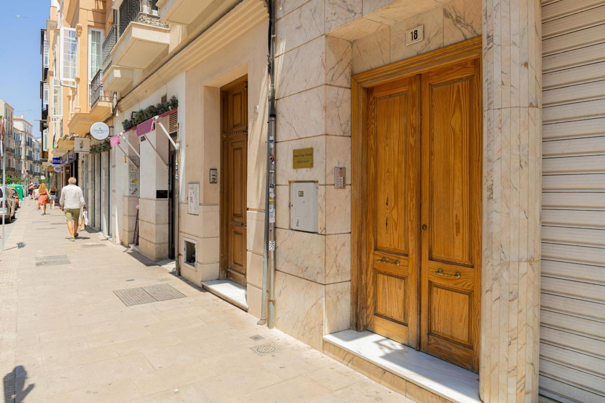 C103 - Sunny Terrace, Old Town Views Apartment Malaga Ngoại thất bức ảnh